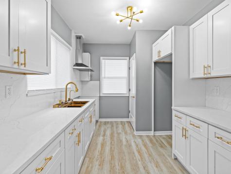 319 156TH Place Calumet City IL 60409