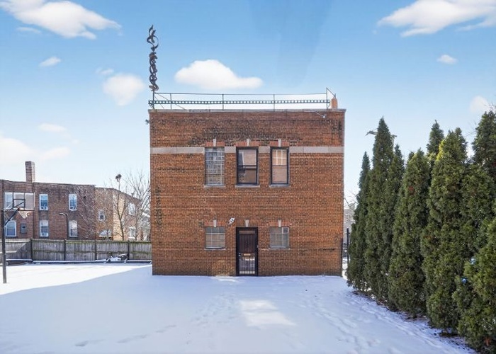 951 East Hyde Park Boulevard Chicago IL 60615