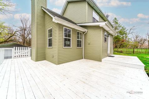 40431 North Fairview Street Antioch IL 60002