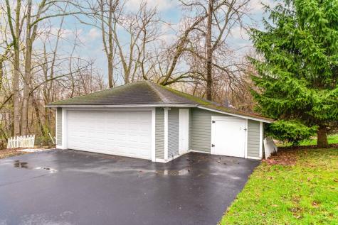 40431 North Fairview Street Antioch IL 60002