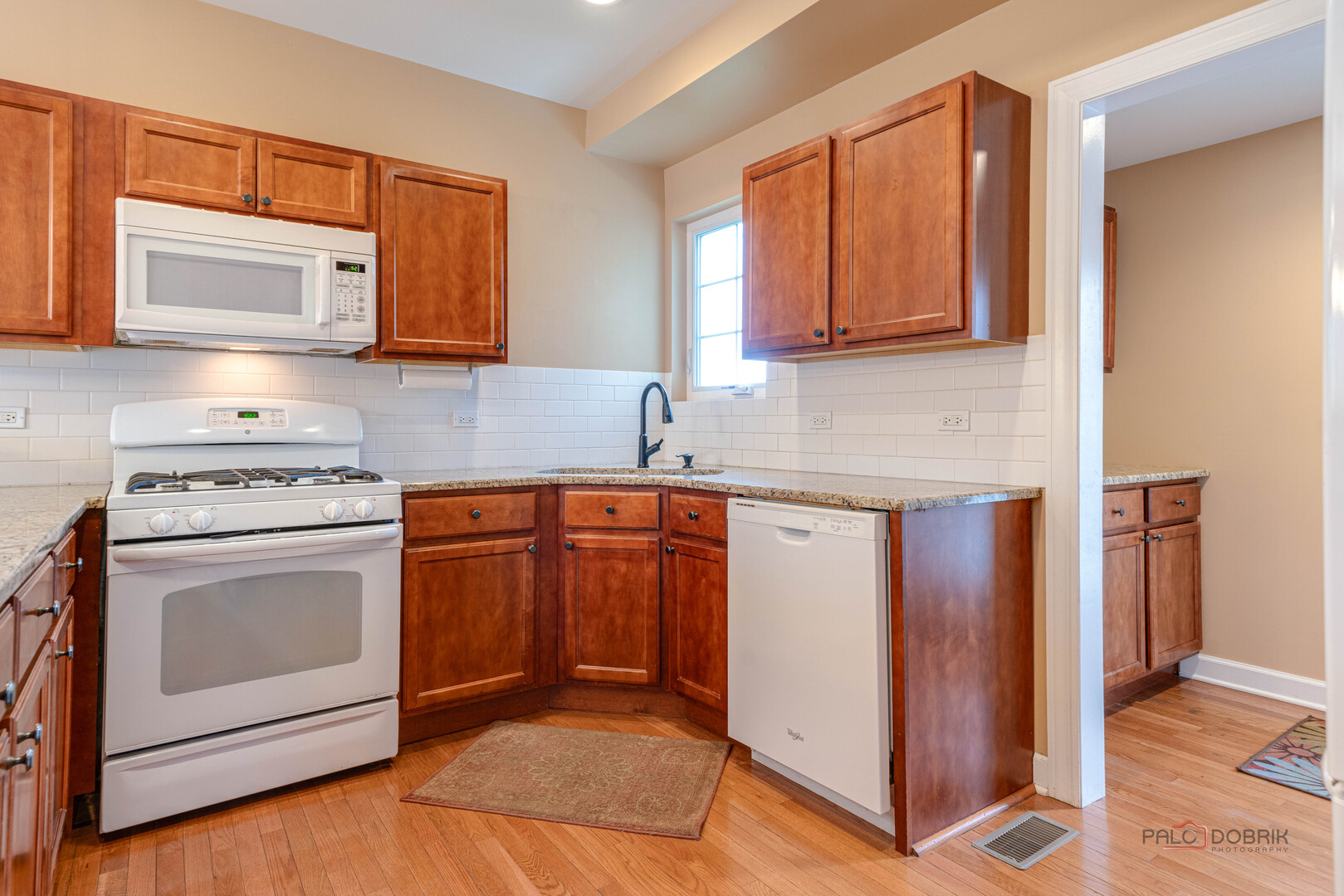 40431 North Fairview Street Antioch IL 60002