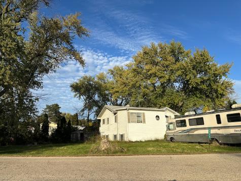 25174 West Claridan Avenue Antioch IL 60002