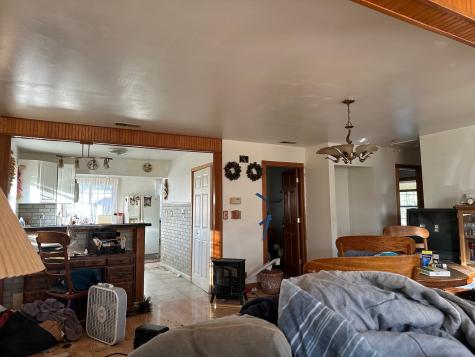 25174 West Claridan Avenue Antioch IL 60002