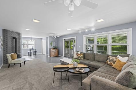 331 East Russell Street Barrington IL 60010