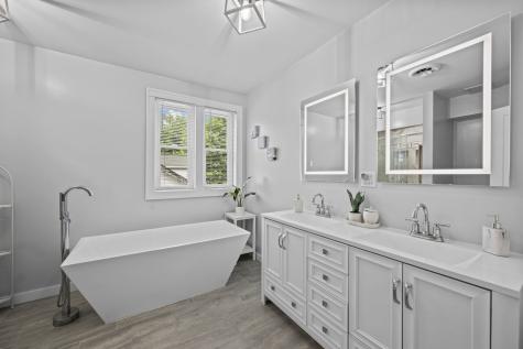 331 East Russell Street Barrington IL 60010