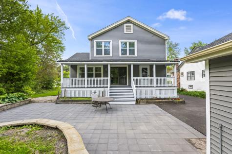 331 East Russell Street Barrington IL 60010