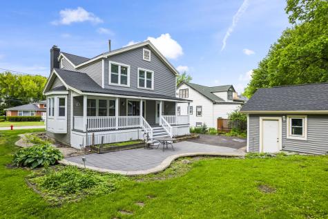 331 East Russell Street Barrington IL 60010