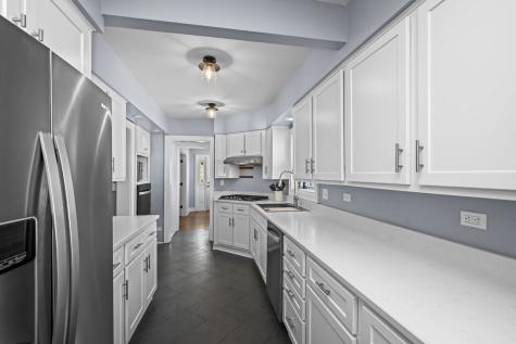 331 East Russell Street Barrington IL 60010