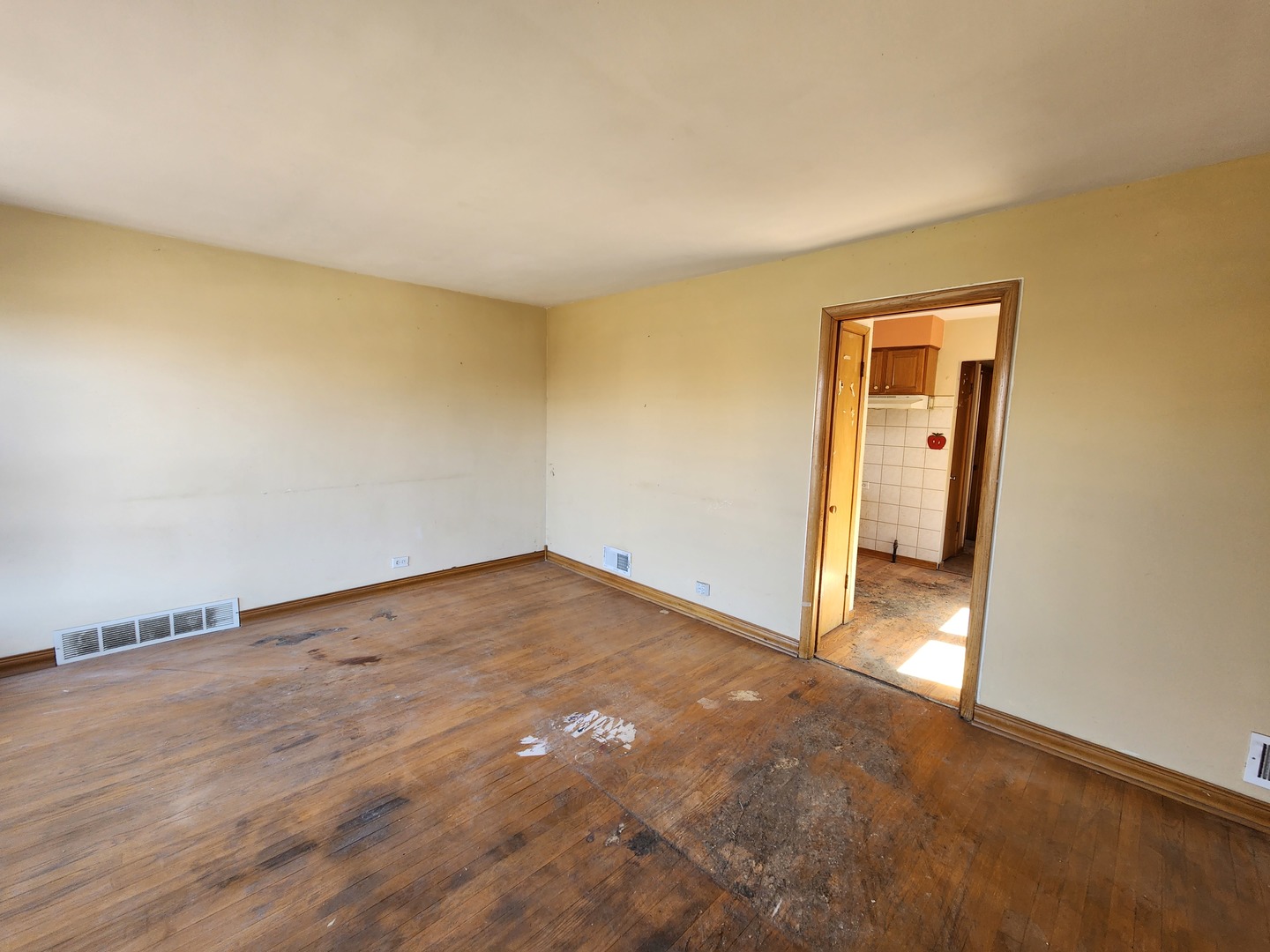 5711 South Mayfield Avenue Chicago IL 60638