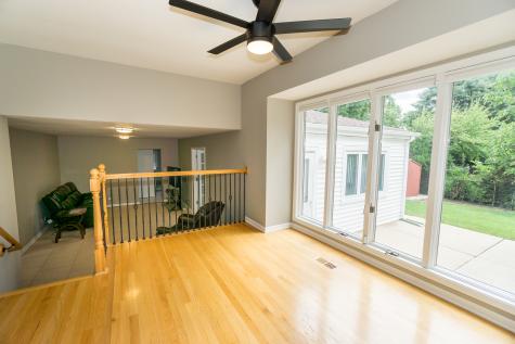 1107 West White Oak Street Arlington Heights IL 60005