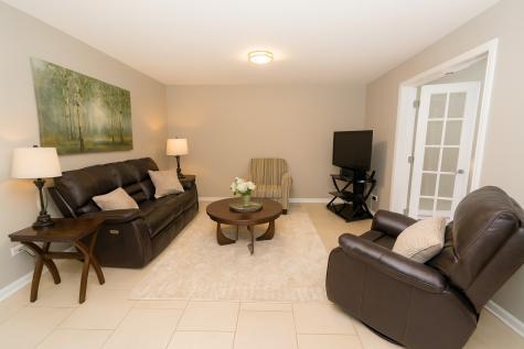 1107 West White Oak Street Arlington Heights IL 60005