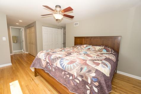 1107 West White Oak Street Arlington Heights IL 60005