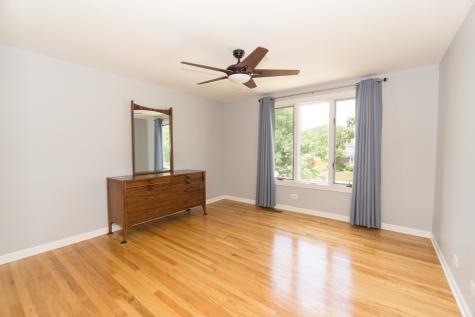 1107 West White Oak Street Arlington Heights IL 60005