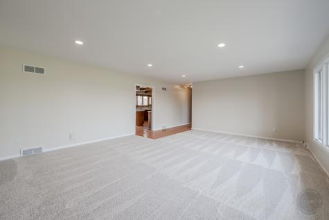 15600 Griswold Springs Road Plano IL 60545
