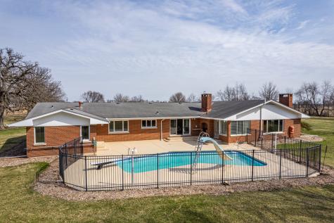 15600 Griswold Springs Road Plano IL 60545