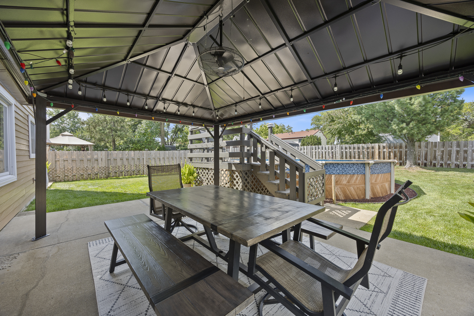 716 Sand Creek Drive Carol Stream IL 60188