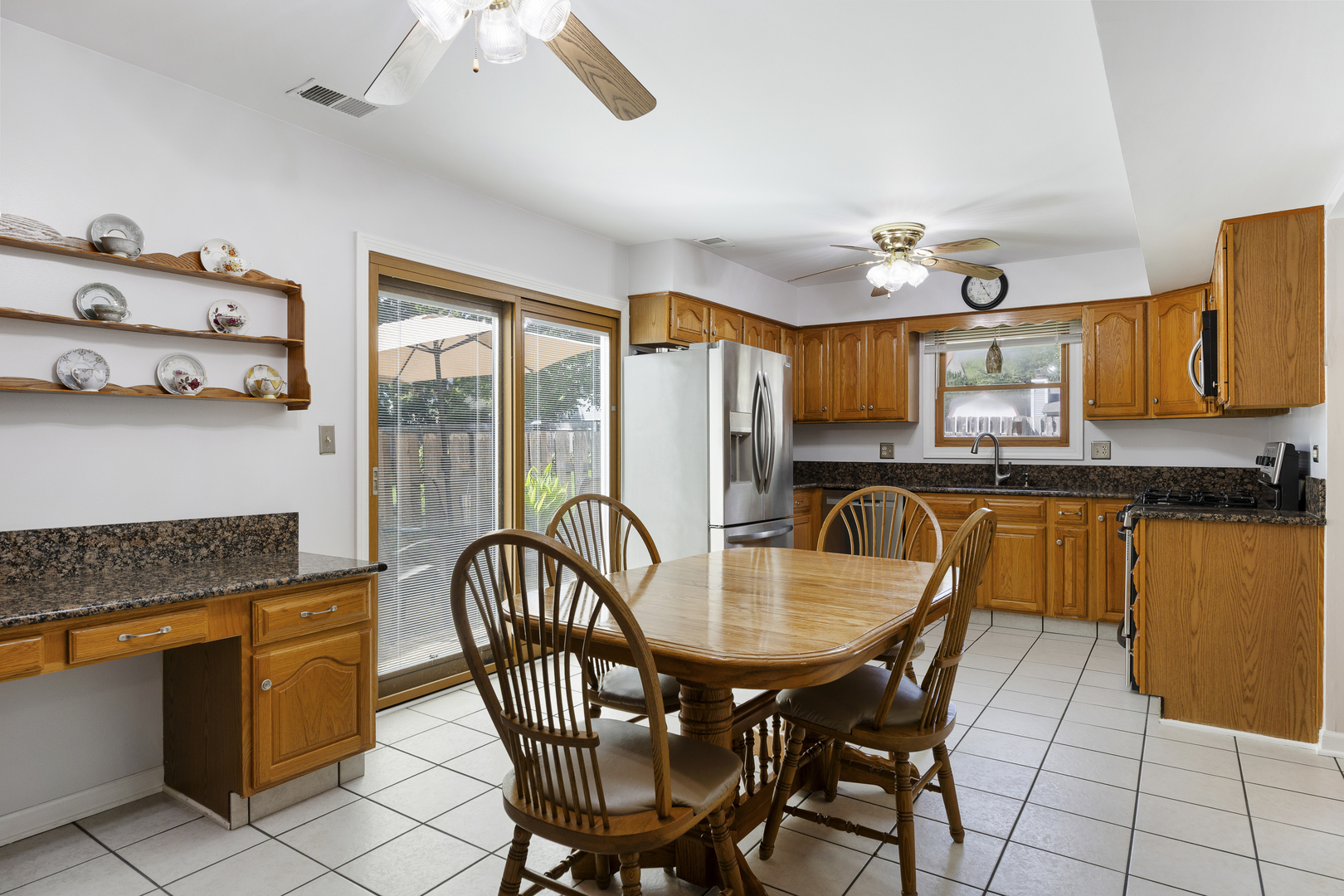 716 Sand Creek Drive Carol Stream IL 60188