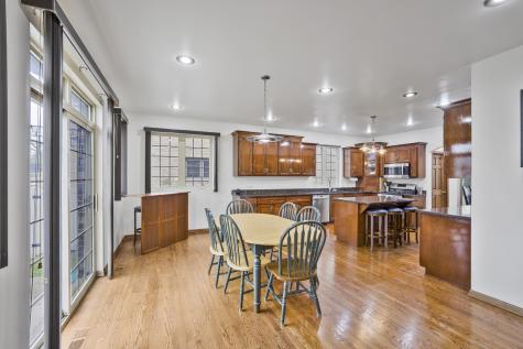 9746 Merrimac Avenue Oak Lawn IL 60453