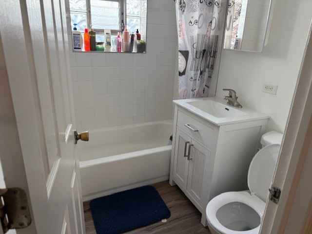 2830 North Mobile Avenue Chicago IL 60634