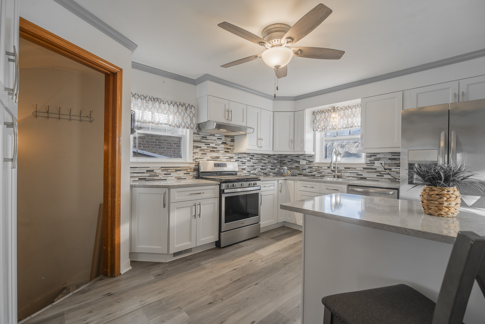 5250 South Nagle Avenue Chicago IL 60638