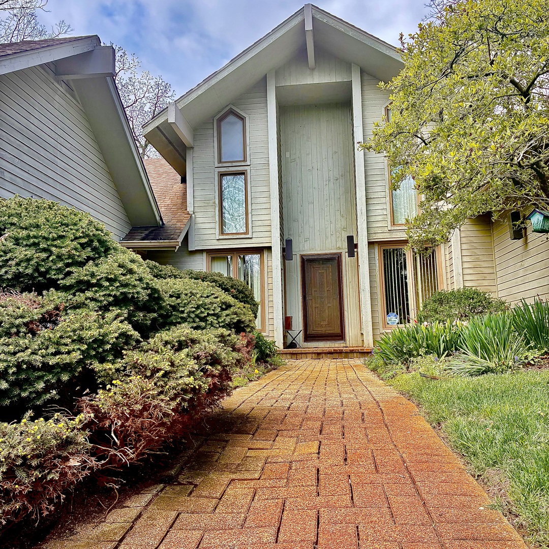 12604 South Hillcreek Drive Palos Park IL 60464