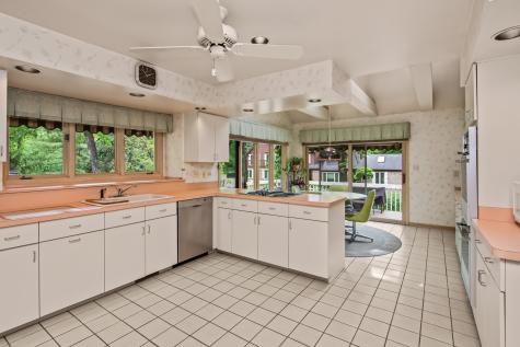 12604 South Hillcreek Drive Palos Park IL 60464