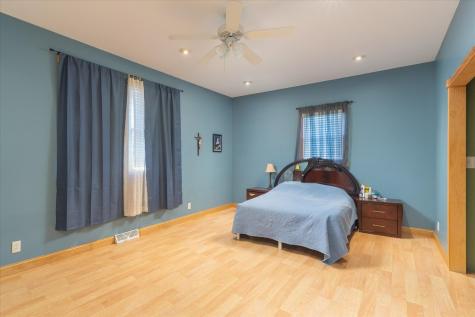 131 East Iowa Street Spring Valley IL 61362