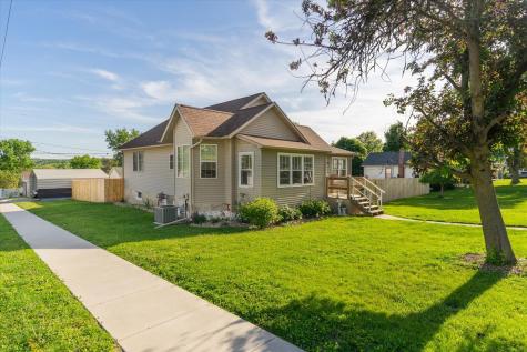 131 East Iowa Street Spring Valley IL 61362