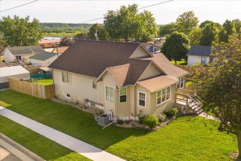131 East Iowa Street Spring Valley IL 61362