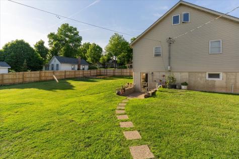 131 East Iowa Street Spring Valley IL 61362
