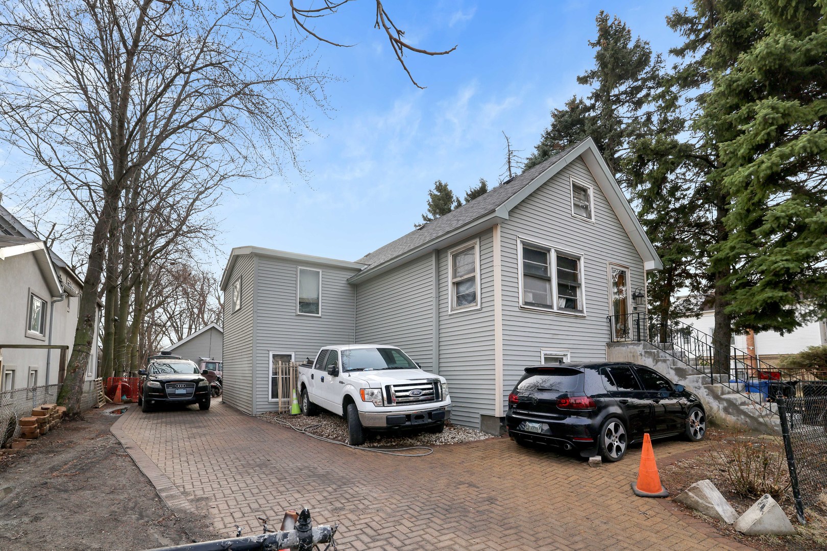 4103 North Narragansett Avenue Chicago IL 60634