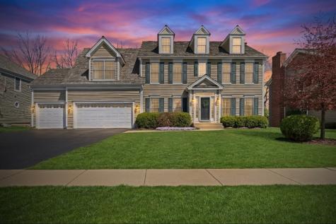 2890 Trail Crest Lane Lindenhurst IL 60046