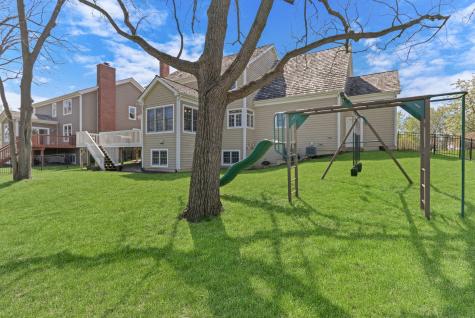 2890 Trail Crest Lane Lindenhurst IL 60046