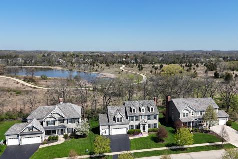 2890 Trail Crest Lane Lindenhurst IL 60046