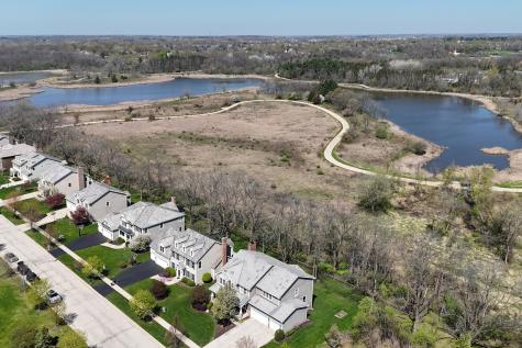 2890 Trail Crest Lane Lindenhurst IL 60046