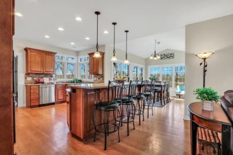 2890 Trail Crest Lane Lindenhurst IL 60046