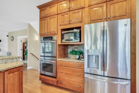 2890 Trail Crest Lane Lindenhurst IL 60046