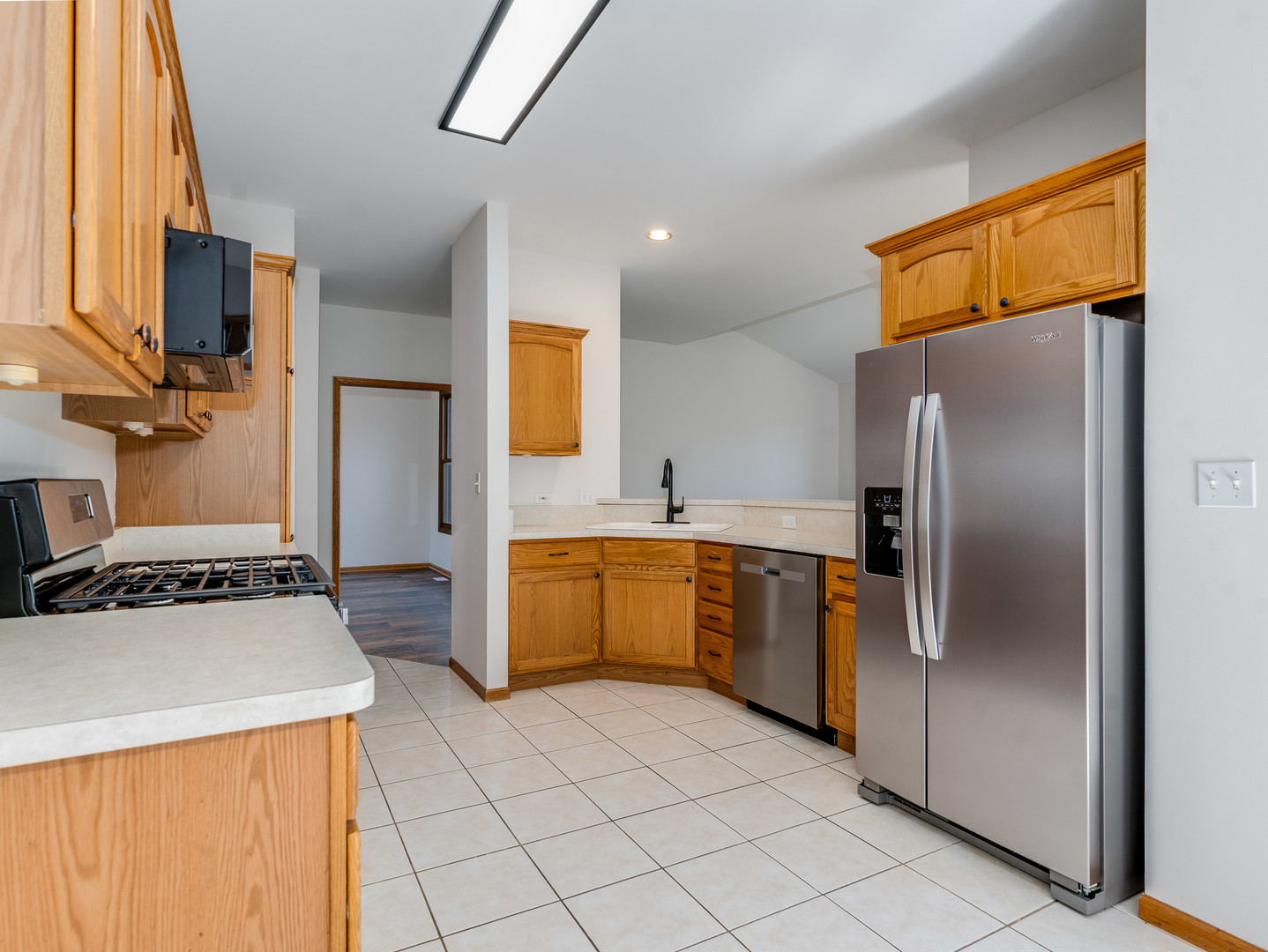 521 Ridgewood Drive Antioch IL 60002