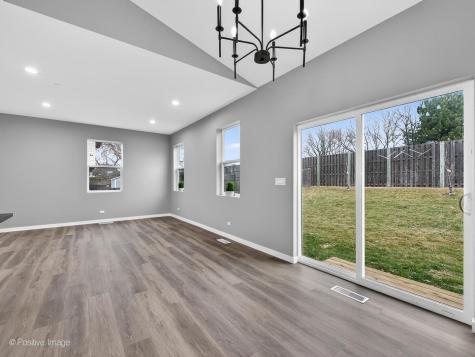 1390 North Merrimac Lane Hanover Park IL 60133