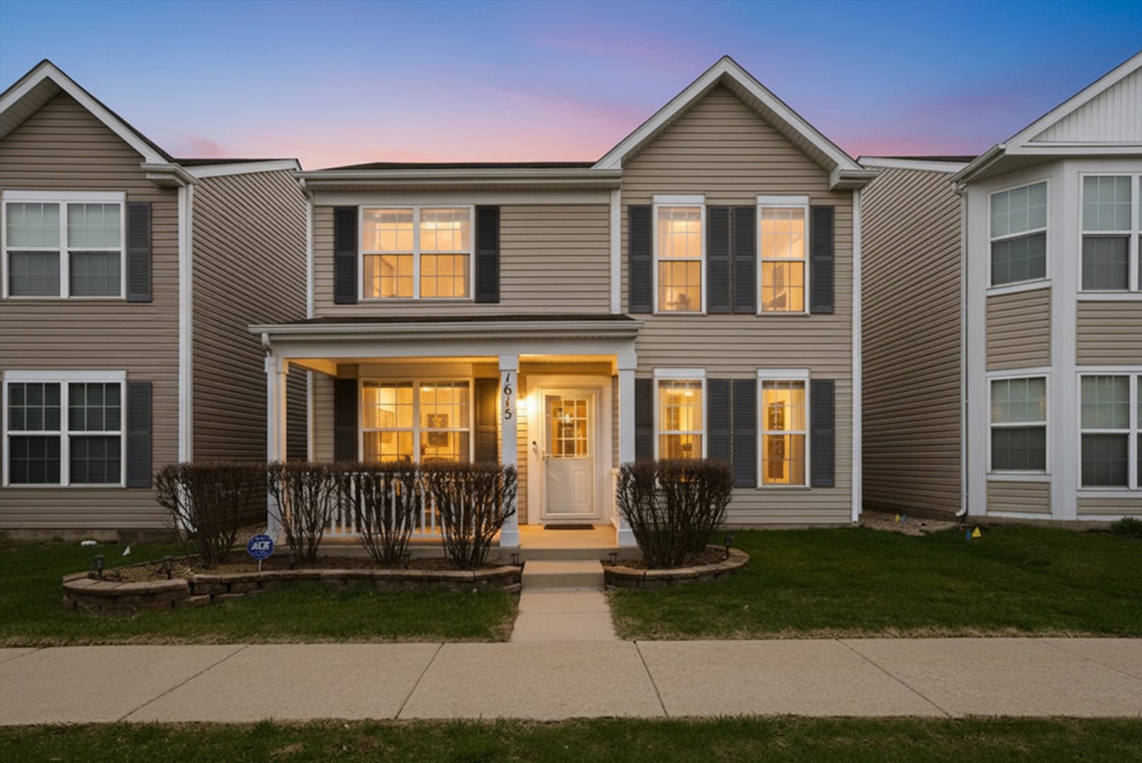1615 Victoria Park Circle Aurora IL 60504