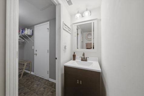 1615 Victoria Park Circle Aurora IL 60504