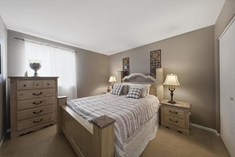 1615 Victoria Park Circle Aurora IL 60504