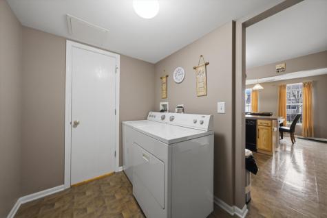 1615 Victoria Park Circle Aurora IL 60504