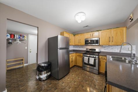 1615 Victoria Park Circle Aurora IL 60504