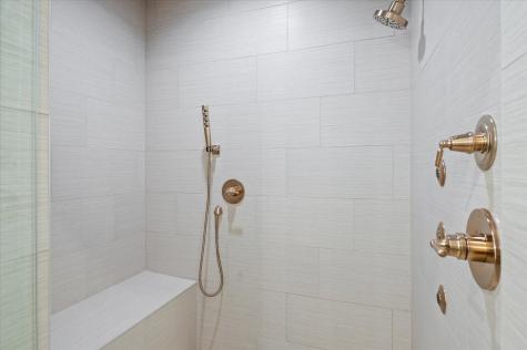482 Deerfield Drive Oswego IL 60543