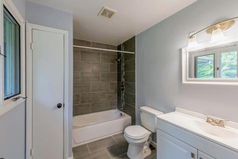 16037 Evans Avenue South Holland IL 60473