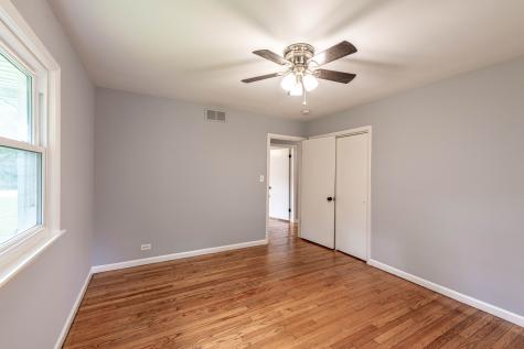 16037 Evans Avenue South Holland IL 60473