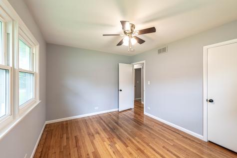16037 Evans Avenue South Holland IL 60473