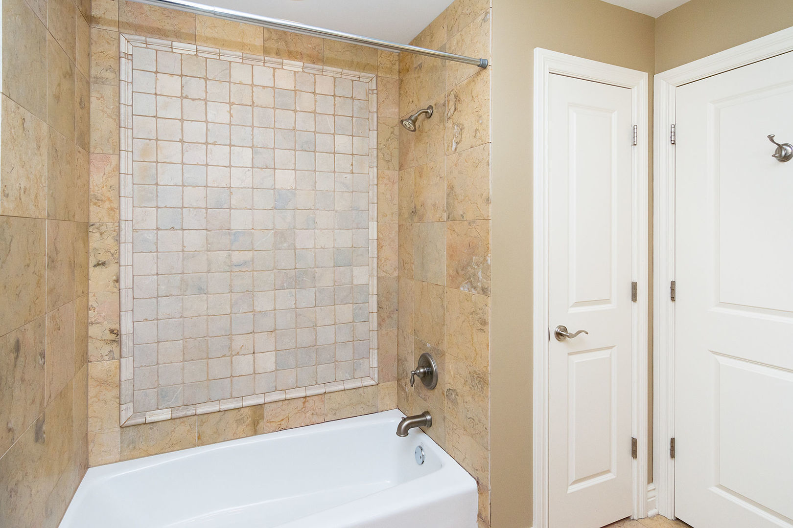 342 Maple Avenue Downers Grove IL 60515