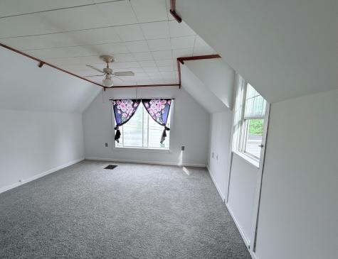 1132 East Locust Street Dekalb IL 60115